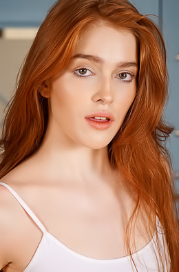 Jia Lissa Brunette chick orgasms on a chair