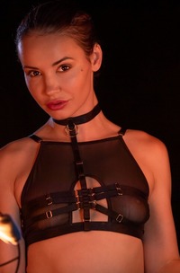 Elilith Noir Getting Naked And Likes Posing Nude The Most