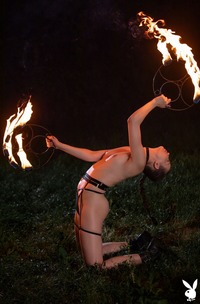 Elilith Noir Getting Naked And Likes Posing Nude The Most