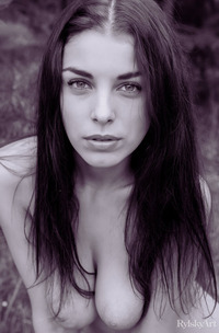 Evita Lima In Erotic Portrait Session