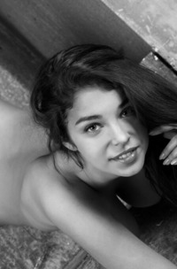 Evita Lima In Erotic Portrait Session