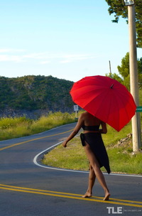 Oli H Argentinian Brunette Following A Guide