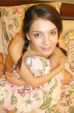 Little Henessy Is Showing It All Off In Bed