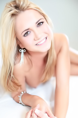 Blonde Teen Cum Swallowing