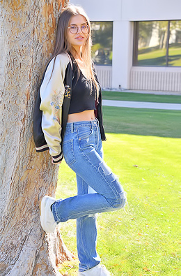 First Time Public / Allicia / FTV Girls