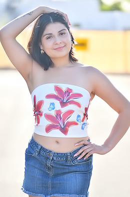 Luna flashing outdoor