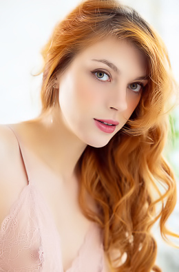 Naty Evans Sharing Her Sensual Pleasure