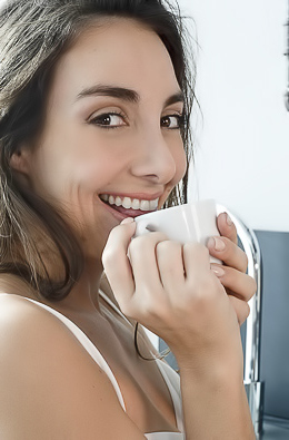 Ana BB Hottest Women Spreads Her Pussy