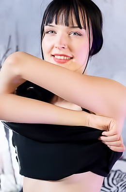 Amelia Riven In Art Bedroom