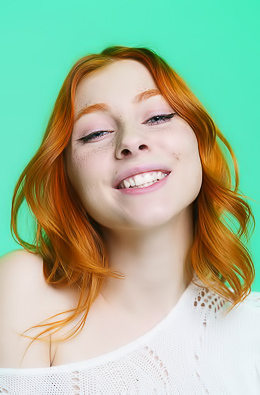 Extremely Hot Redhead Teen Carolina Sun