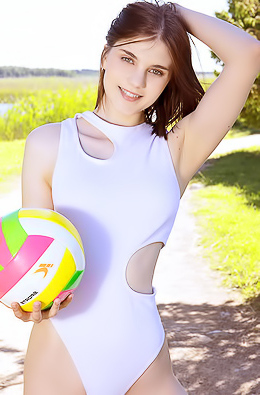 Tight Amateur Pussy Sara Celeste